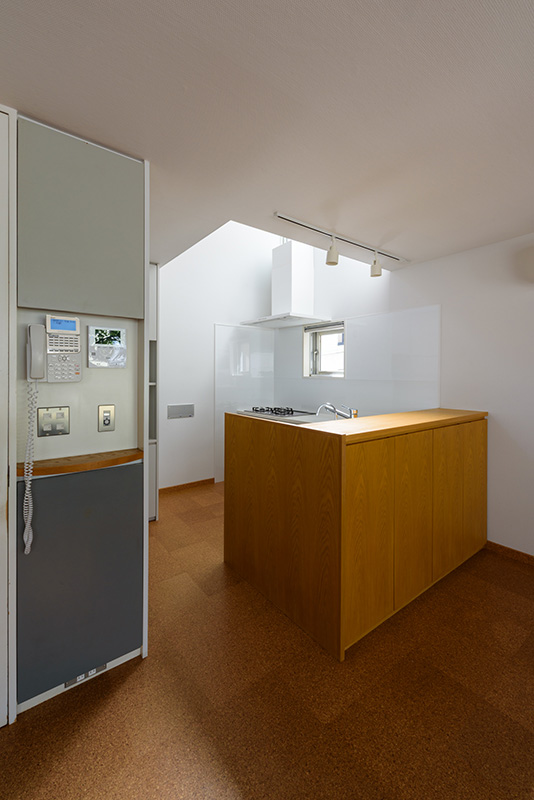 250812 本郷の4階建-4
